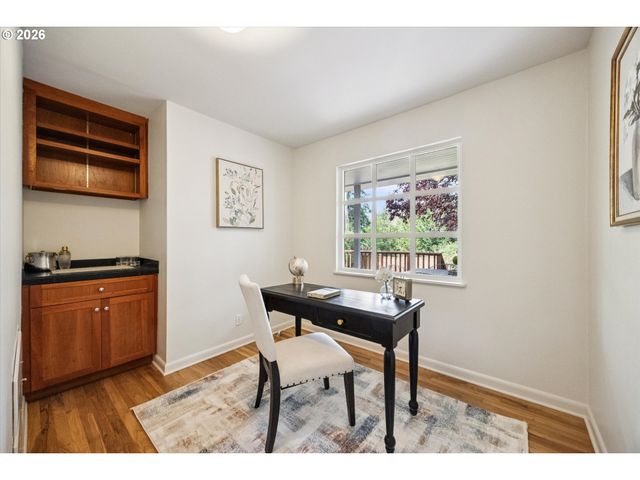 4127 Sw 52ND Ave, Portland, OR 97221