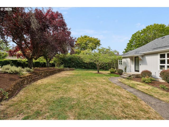 4127 Sw 52ND Ave, Portland, OR 97221