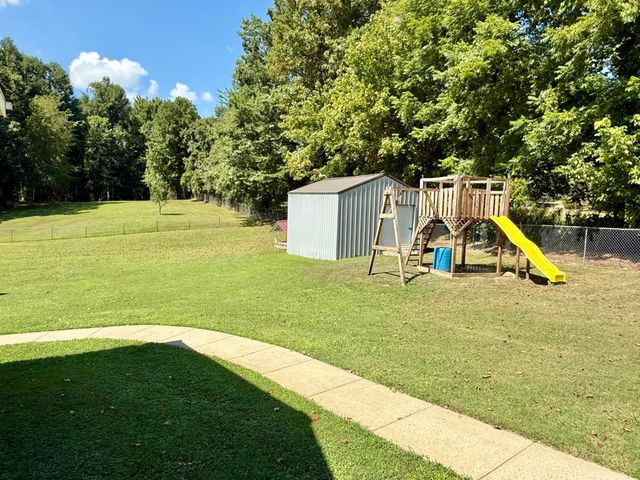 1069 Meadows Grove Road, Pine Knot, KY 42635