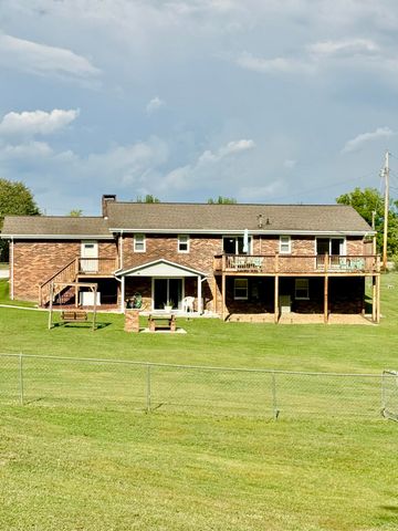 1069 Meadows Grove Road, Pine Knot, KY 42635
