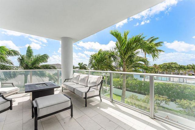 2 Water Club Way 403, North Palm Beach, FL 33408