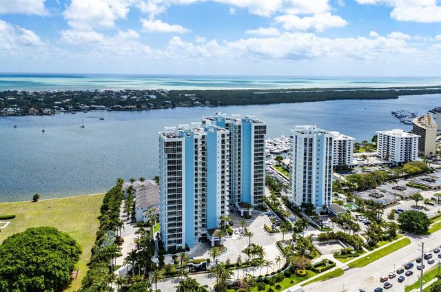 2 Water Club Way 403, North Palm Beach, FL 33408