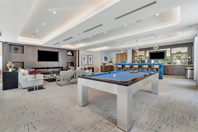 2 Water Club Way 403, North Palm Beach, FL 33408