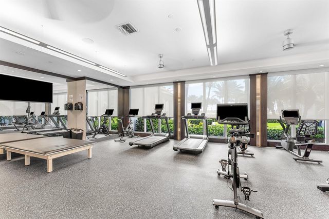 2 Water Club Way 403, North Palm Beach, FL 33408