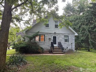 303 Stephenson Avenue, Middlesex, NJ 08845
