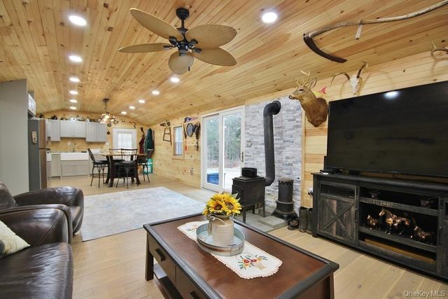 703 Dahlia Road, Livingston Manor, NY 12758