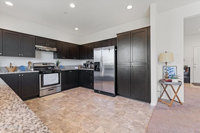 2903 La Calle Sabio Avenue, Rosamond, CA 93560