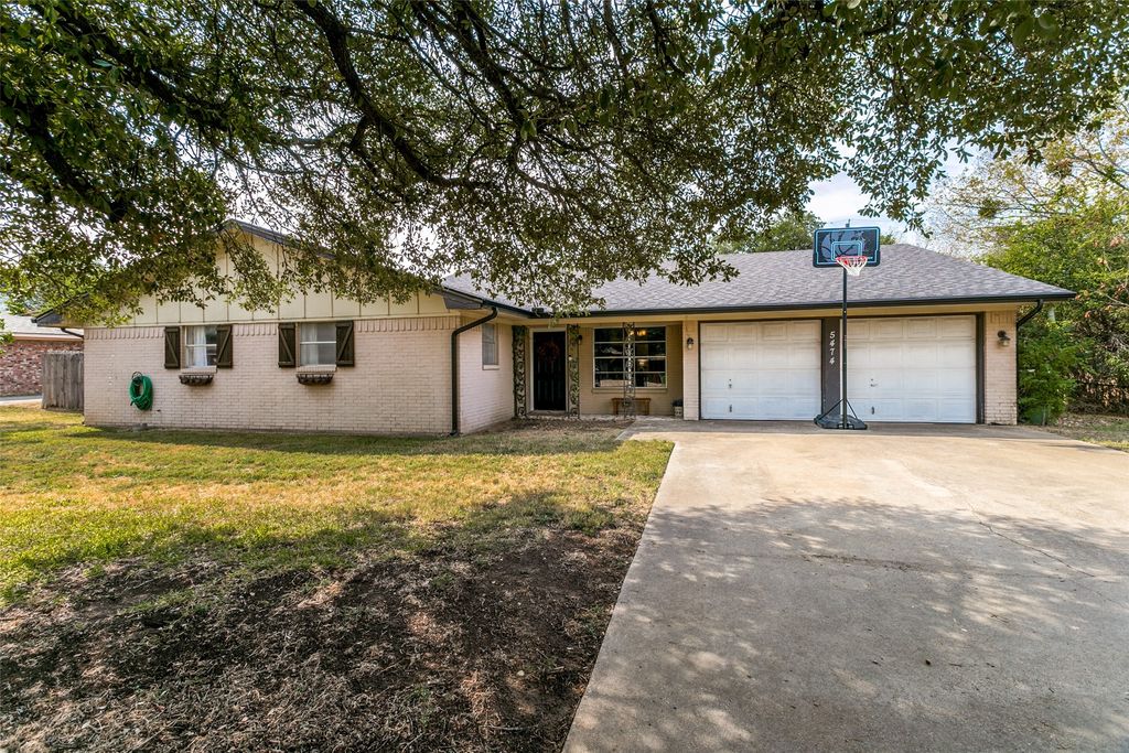 5474 Valley Drive, Fort Worth, TX 76140 — exterior