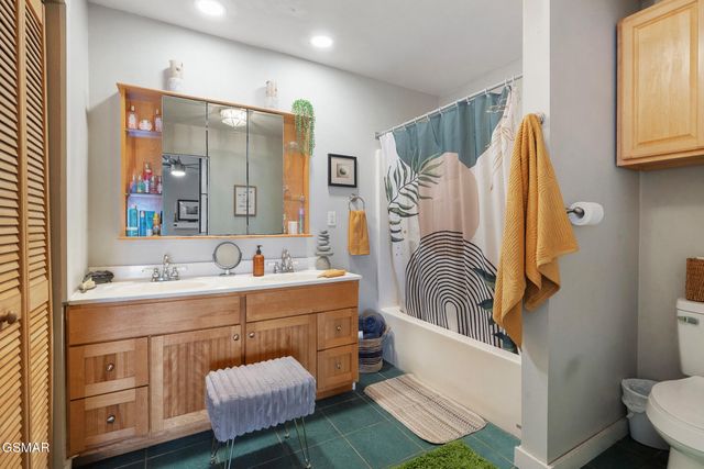 3304 Buck Horn Road, Sevierville, TN 37876