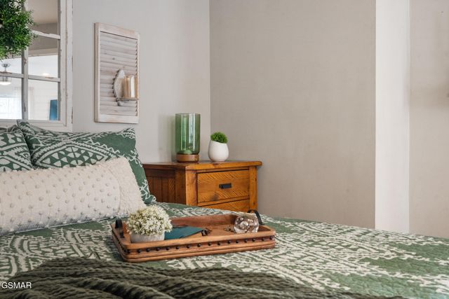 3304 Buck Horn Road, Sevierville, TN 37876