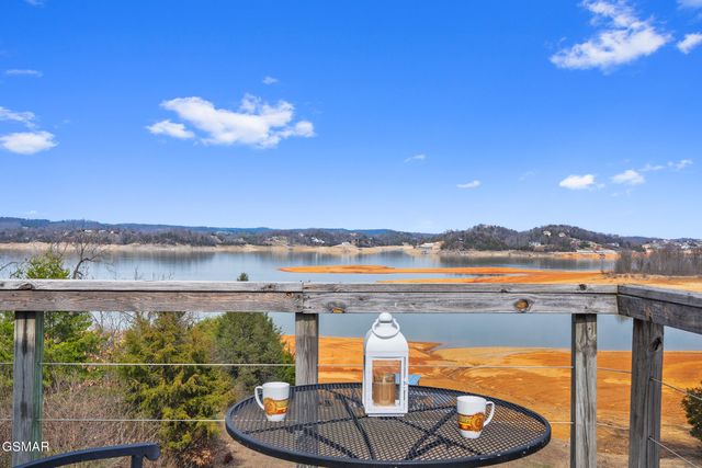 3304 Buck Horn Road, Sevierville, TN 37876