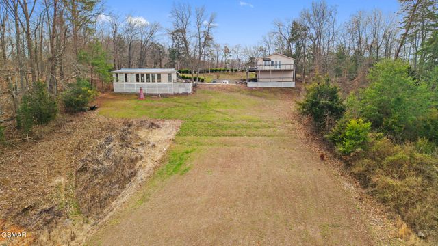 3304 Buck Horn Road, Sevierville, TN 37876