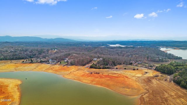 3304 Buck Horn Road, Sevierville, TN 37876