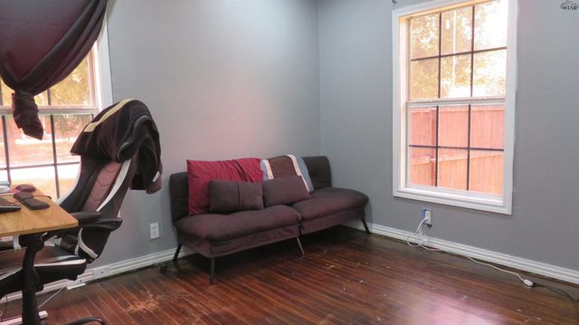 3020 POOL STREET, Wichita Falls, TX 76308