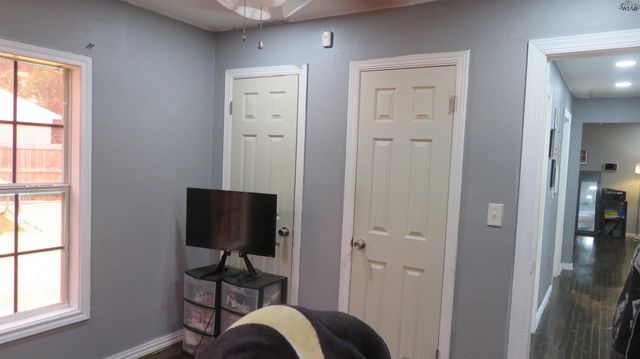 3020 POOL STREET, Wichita Falls, TX 76308