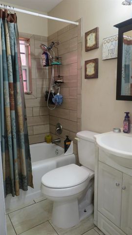 3020 POOL STREET, Wichita Falls, TX 76308