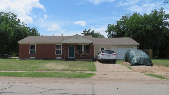 3020 POOL STREET, Wichita Falls, TX 76308