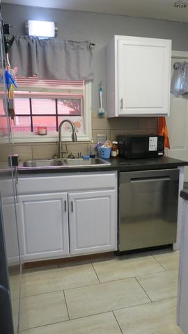3020 POOL STREET, Wichita Falls, TX 76308