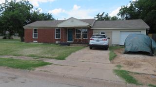3020 POOL STREET, Wichita Falls, TX 76308