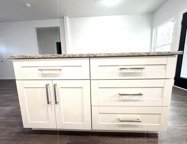 1332 N Irvington Avenue, Tulsa, OK 74115