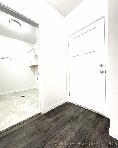 1332 N Irvington Avenue, Tulsa, OK 74115