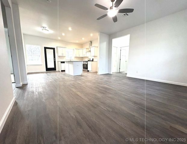 1332 N Irvington Avenue, Tulsa, OK 74115