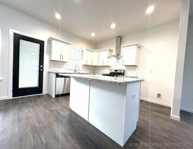 1332 N Irvington Avenue, Tulsa, OK 74115