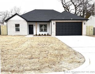 1332 N Irvington Avenue, Tulsa, OK 74115