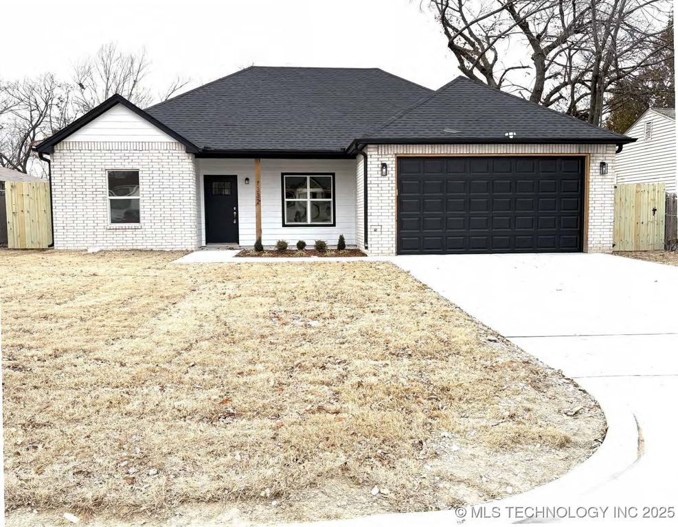 1332 N Irvington Avenue, Tulsa, OK 74115