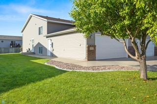 1027 42nd Avenue W, West Fargo, ND 58078