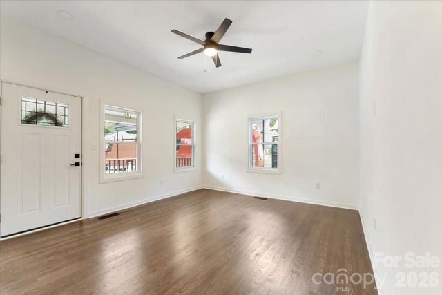 2105 Woodlawn Street, Kannapolis, NC 28083