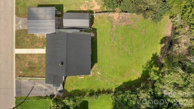 2105 Woodlawn Street, Kannapolis, NC 28083