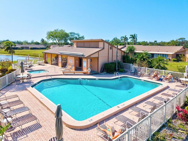 6507 HERITAGE LANE 2605, Bradenton, FL 34209