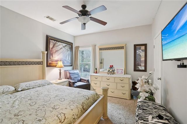 419 Long Shore Way, Newnan, GA 30265