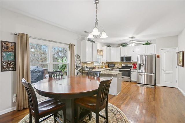 419 Long Shore Way, Newnan, GA 30265