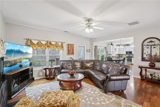 419 Long Shore Way, Newnan, GA 30265