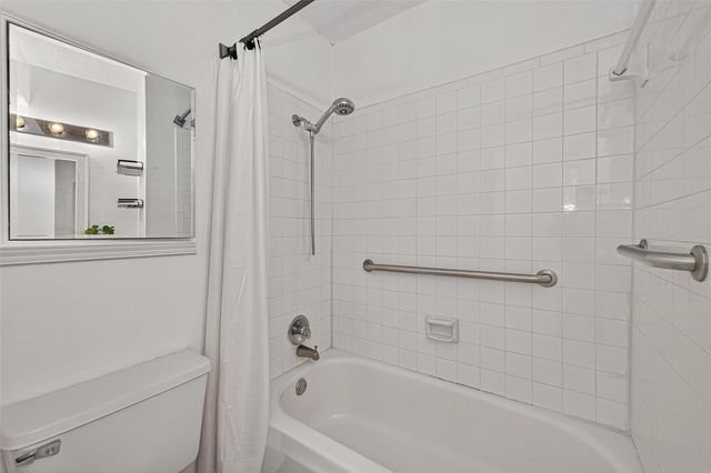 3200 S Gessner Road 224, Houston, TX 77063