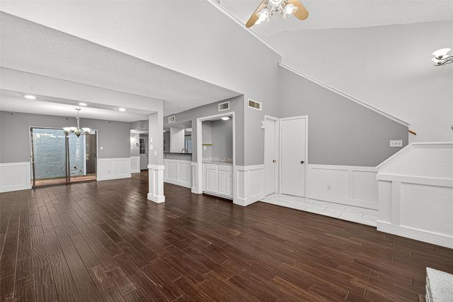 3200 S Gessner Road 224, Houston, TX 77063