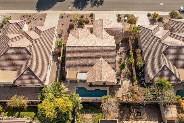 9840 W ECHO Lane, Peoria, AZ 85345