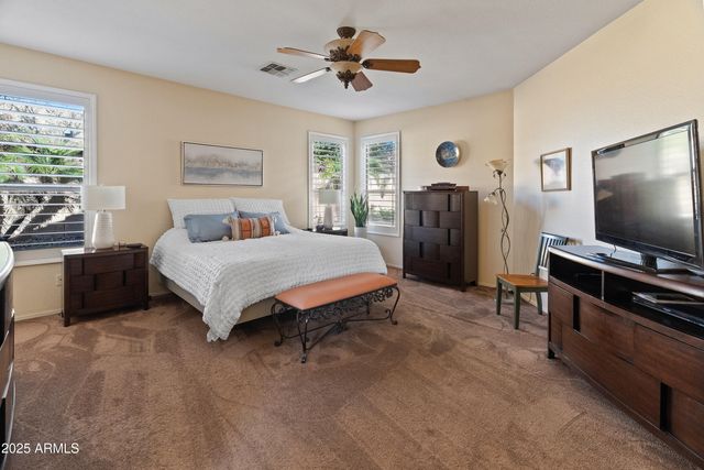 9840 W ECHO Lane, Peoria, AZ 85345