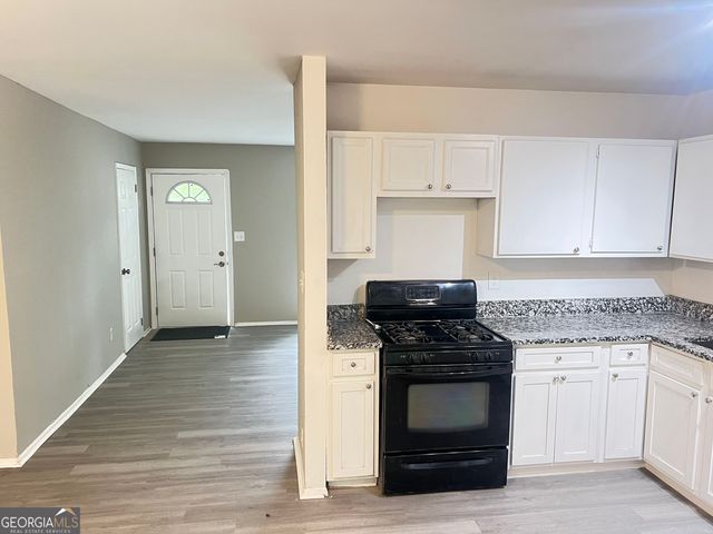 1259 Pineglen Drive, Riverdale, GA 30296