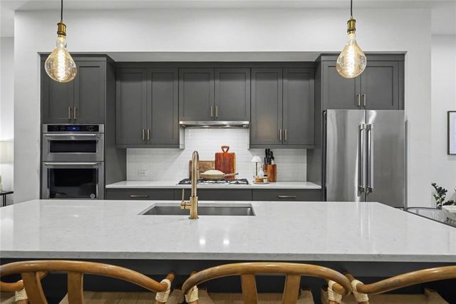 1327 Fairmont NW Avenue, Atlanta, GA 30318