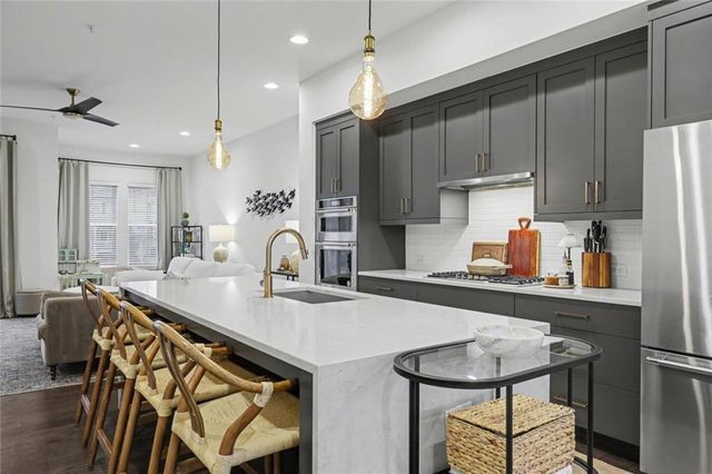 1327 Fairmont NW Avenue, Atlanta, GA 30318