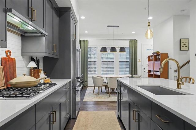 1327 Fairmont NW Avenue, Atlanta, GA 30318