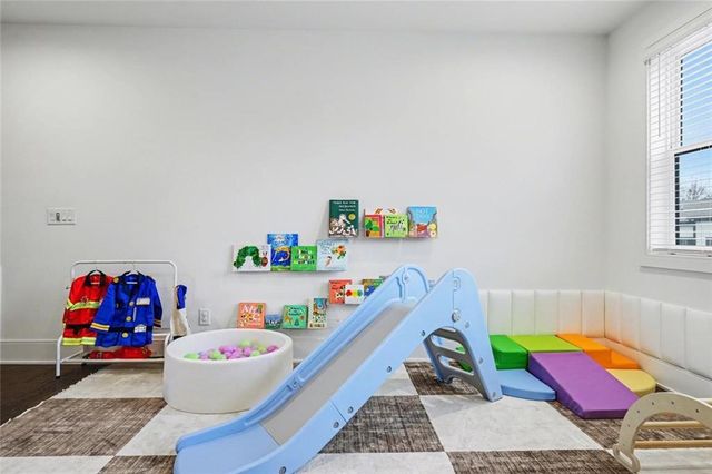 1327 Fairmont NW Avenue, Atlanta, GA 30318