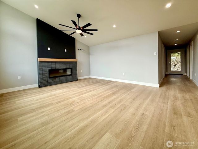 718 Reporter Court, Ocean Shores, WA 98569