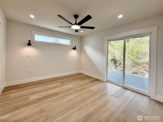 718 Reporter Court, Ocean Shores, WA 98569