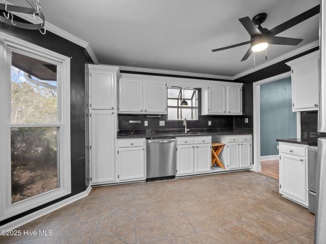 705 Riva Ridge Road, Sneads Ferry, NC 28460