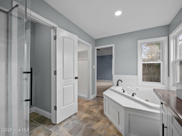 705 Riva Ridge Road, Sneads Ferry, NC 28460