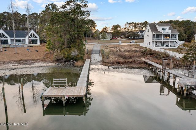 705 Riva Ridge Road, Sneads Ferry, NC 28460